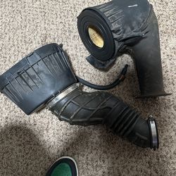 New edge V6 mustang stock air intake and filter