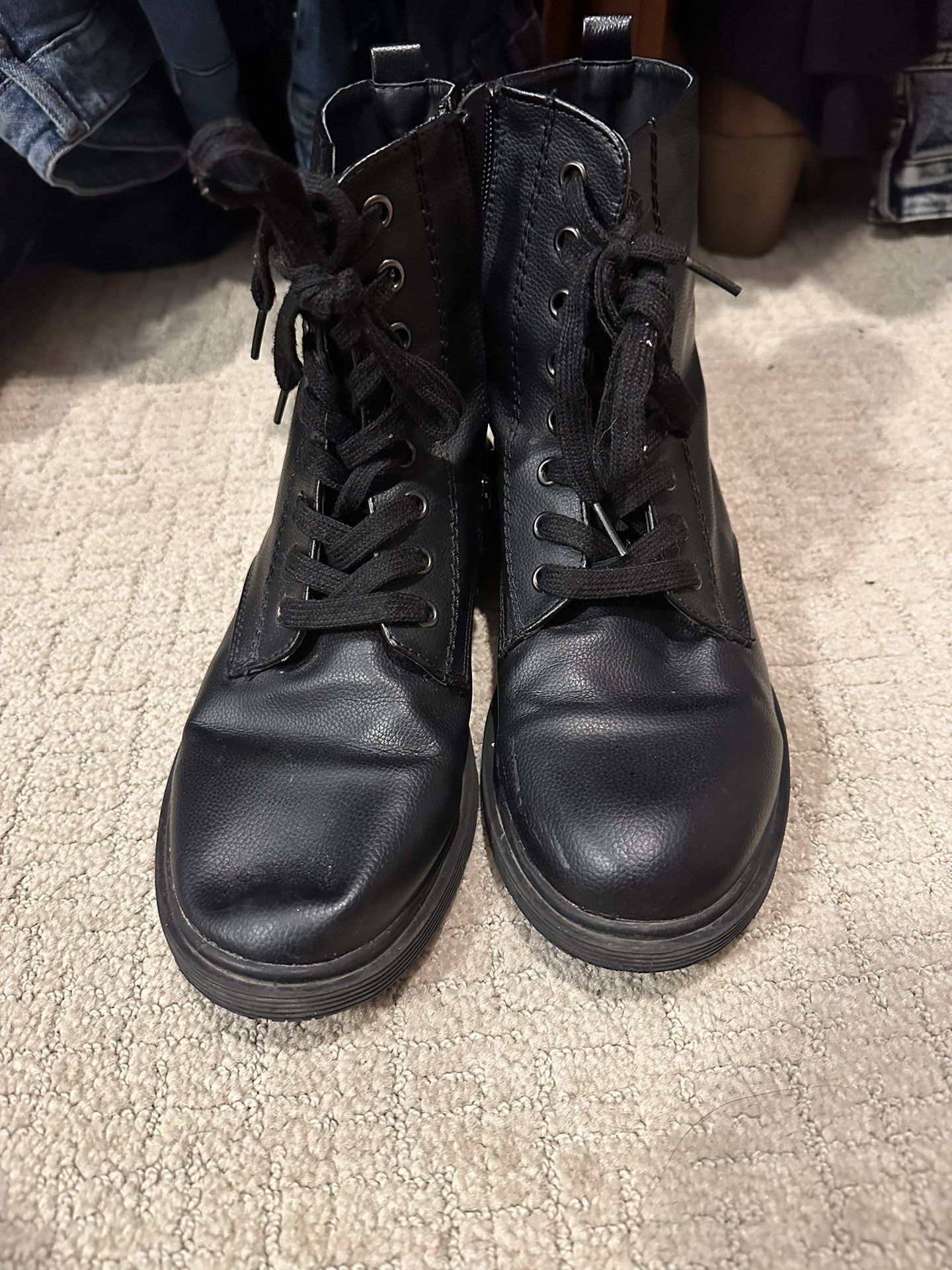 Size 9 Black Boots Combat