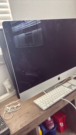 Apple iMac All-in-One Desktop Computer
