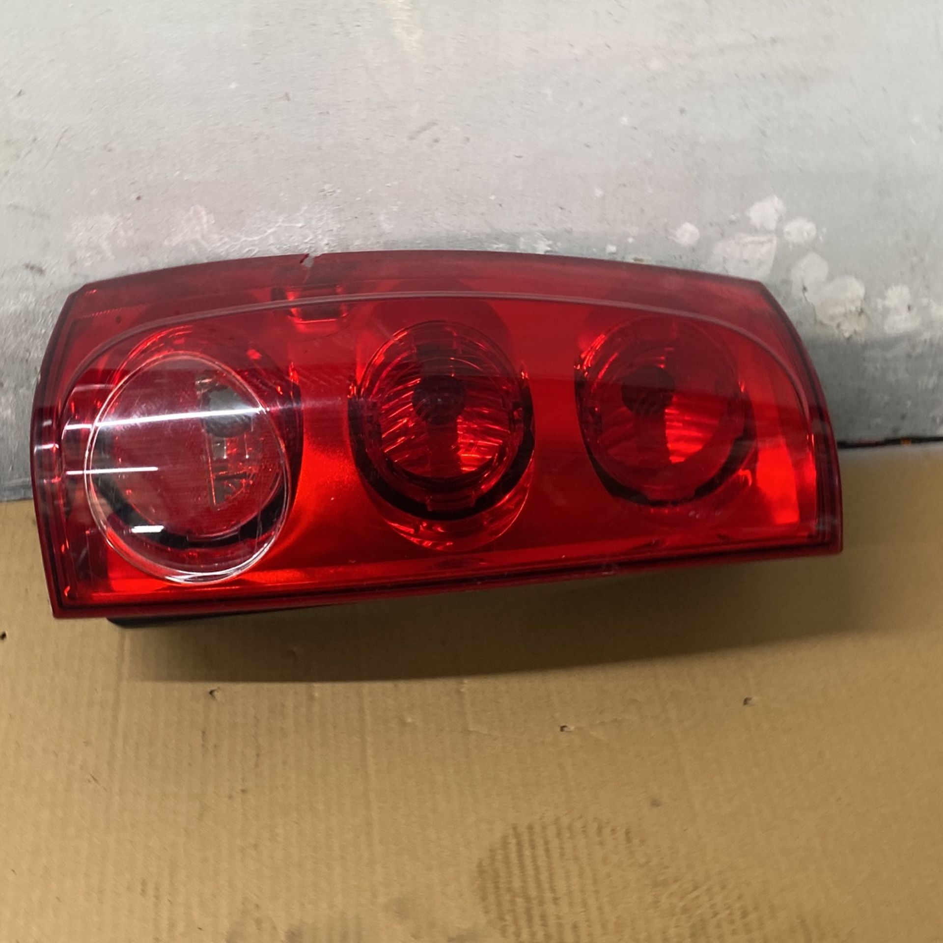 Taillight Gmc Yukon