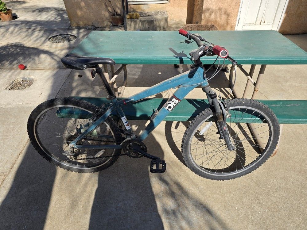 fp 622 pedal Yamaha 7210A Single Chain Drive Bass Drum Category:Kinder Jugend_Shimano Tourney TY300  7 Gang Slayer (Guilty Gear) - Color:Violet/Black/Violet-OB-D Platform grip comes from