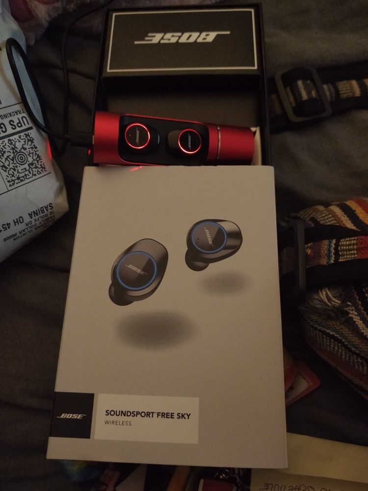 Bose soundsport free sky wireless headphones
