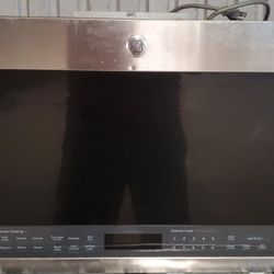 GE Profile Under Cabinet Microwave  