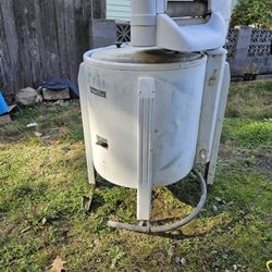 Old Fashion  Antique  Washer