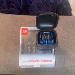 Powerbeats 3