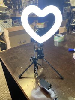 ring light /heart shaped
