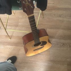 Jasmine Guitar