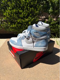 Air Jordan 1 Retro High OG - Size 11