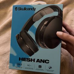 Skullcandy HESH ANC over the ear headphones (BRAND NEW)