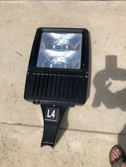 LED PARKING LOT LIGHTS.…