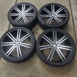 6 Lug 24" Borghini Wheels