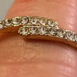 Used Graduated Ballerina Bypass Engagement Ring 