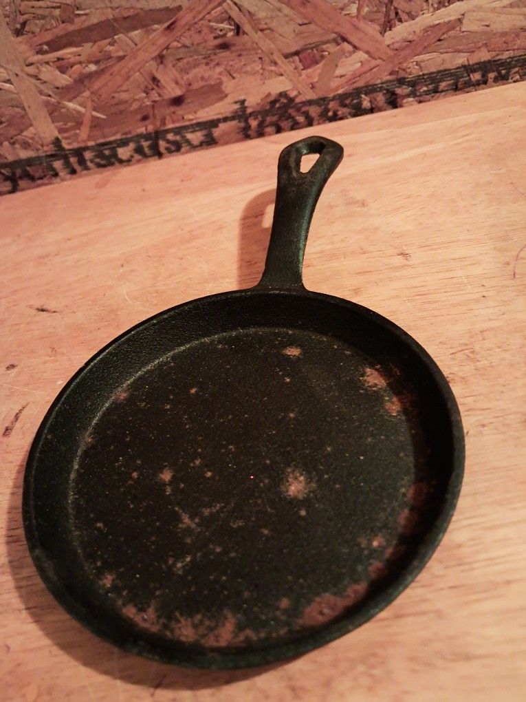 Small Cast Iron Skillet Five Inches In Diameter No Markings On It