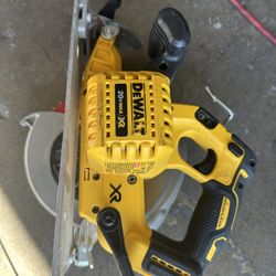 Dewalt Circular Saw 7.1/2 