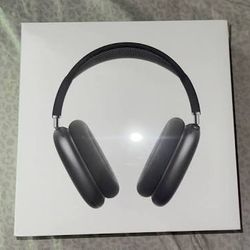 Black AirPod Max