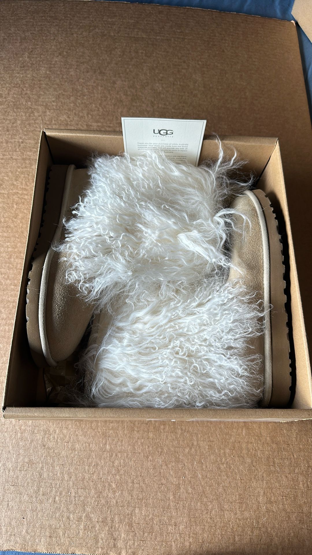 Ugg Cuff Boot Size 8 Women