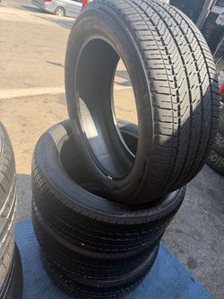Set Bridgestone 275/50/22