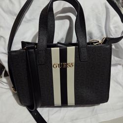 New bag Guess