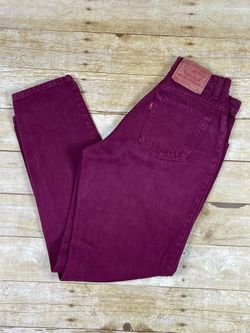 VTG Levi's 551 Women Relaxed Fit Tapered Leg Burgundy Size 8 MED -Measures 28x30