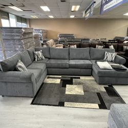 U-SHAPED SECTIONAL