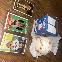 Ernie Johnson Signed Autographed Baseball w/ 3 Old Baseball Cards
