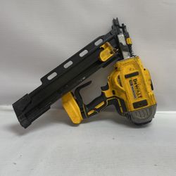 Dewalt Framing Nailer DCN21PL
