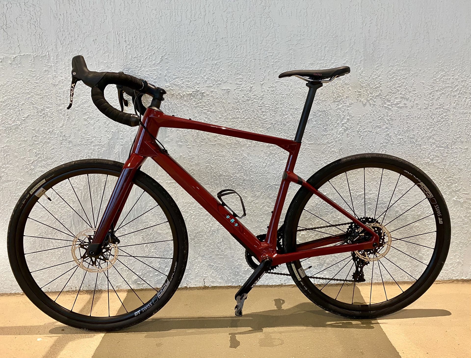 BMC Gravel Bike URS Four size 56. Like new 2020