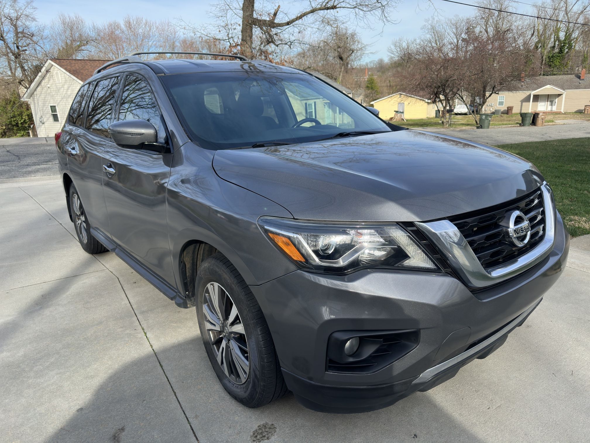 2017 Nissan Pathfinder