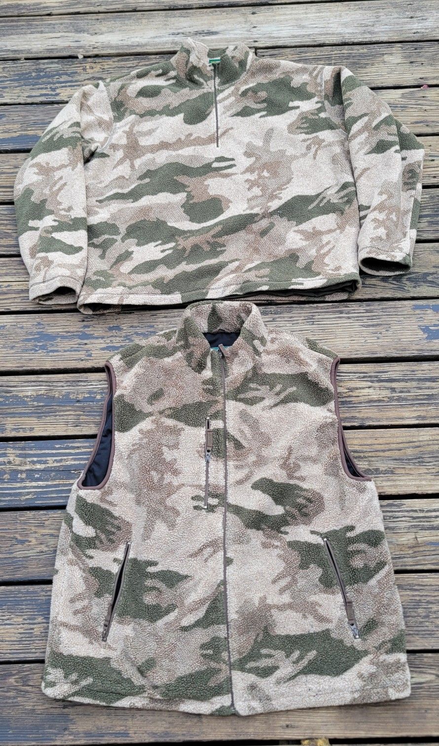 CABELA'S BERBER FLEECE HUNTING VEST, MEN'S XL REG., OUTFITTER CAMO