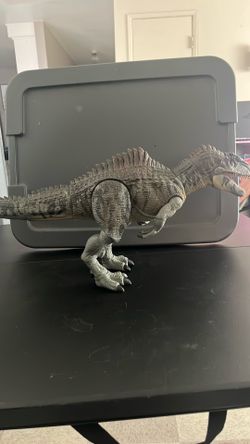Hammond collection giganotosaurus