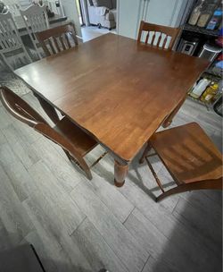 Dining table - counter height
