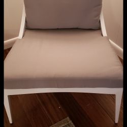 Brown Jordan/Luna Lounge