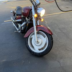 2000 Honda VT1100