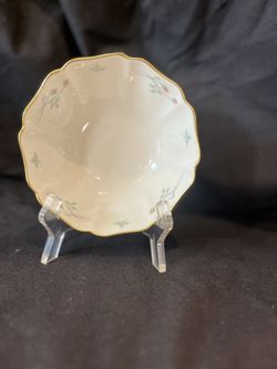 Lenox ‘ Rose Mannor’ Bowl