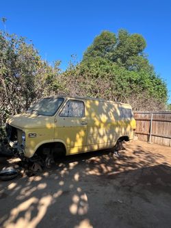 G10 Shorty van