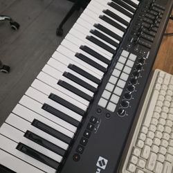 Novation Launchkey Mk2 49 Keys