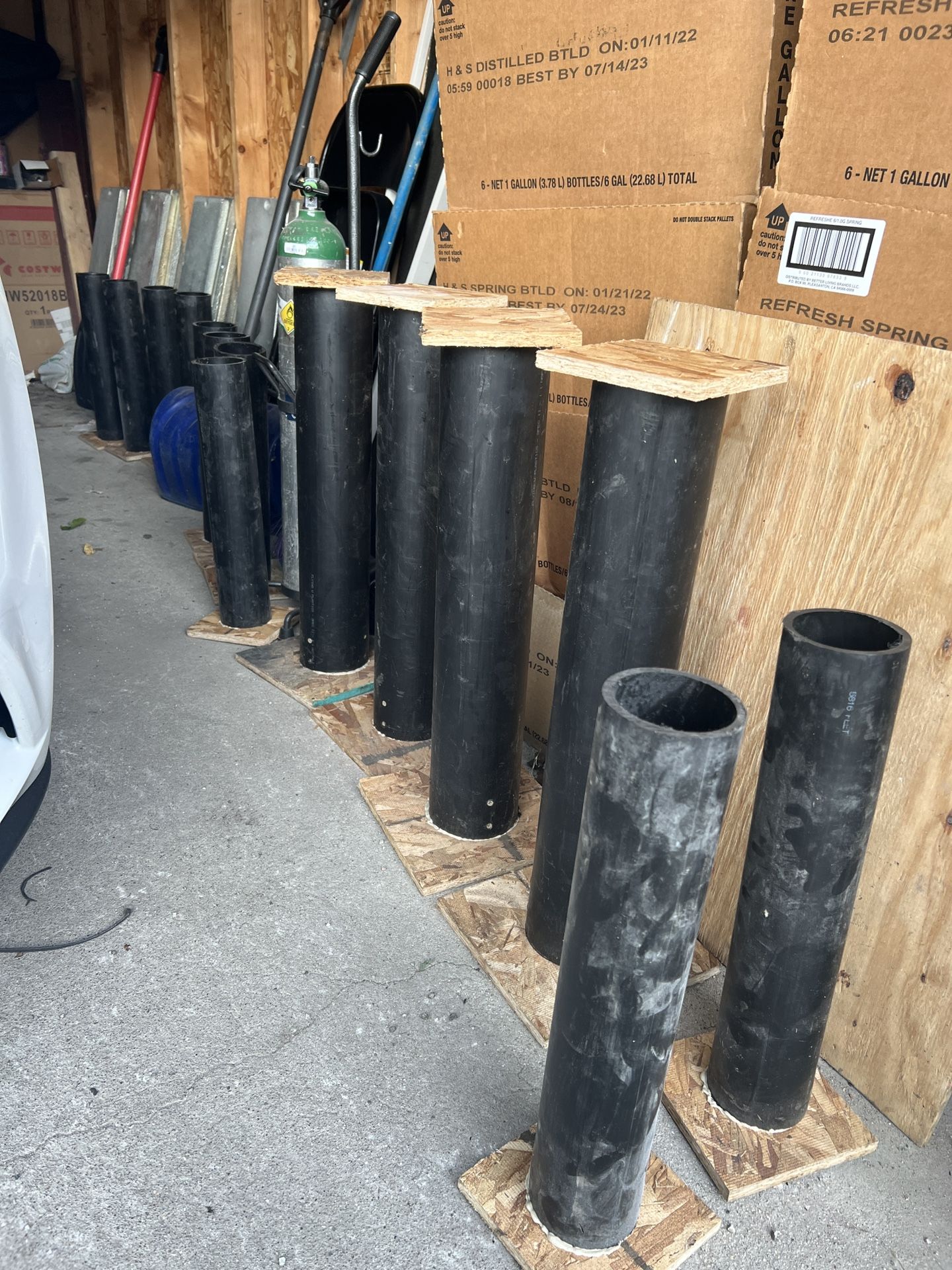 3 Inch And 4 Inch Tubes HDPE Self Standing Will Last For Years!