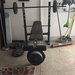 Weights /Leg Press Machine With Bar