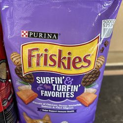 Friskies Surfin' & Turfin' Favorites Dry Cat Food