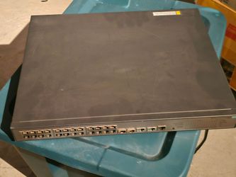 1U Rack-Mount Network Switch 28 port