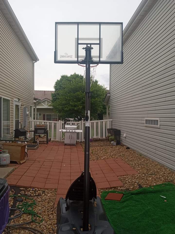 Basketball  HOOP