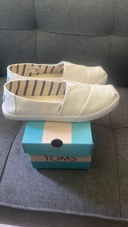 Tom’s White Canvas - Women’s 