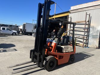 TOYOTA FORKLIFT