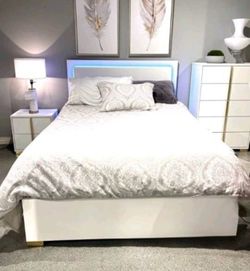 New 4pc bedroom set in box buy now pay later $39 down no credit needed
