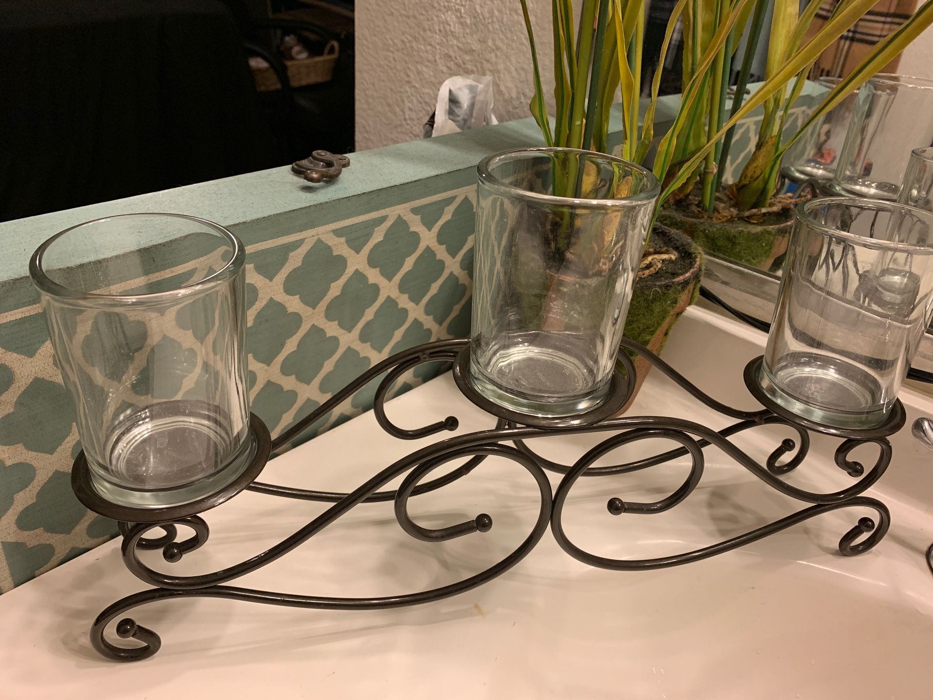 Candle/Glass Holder