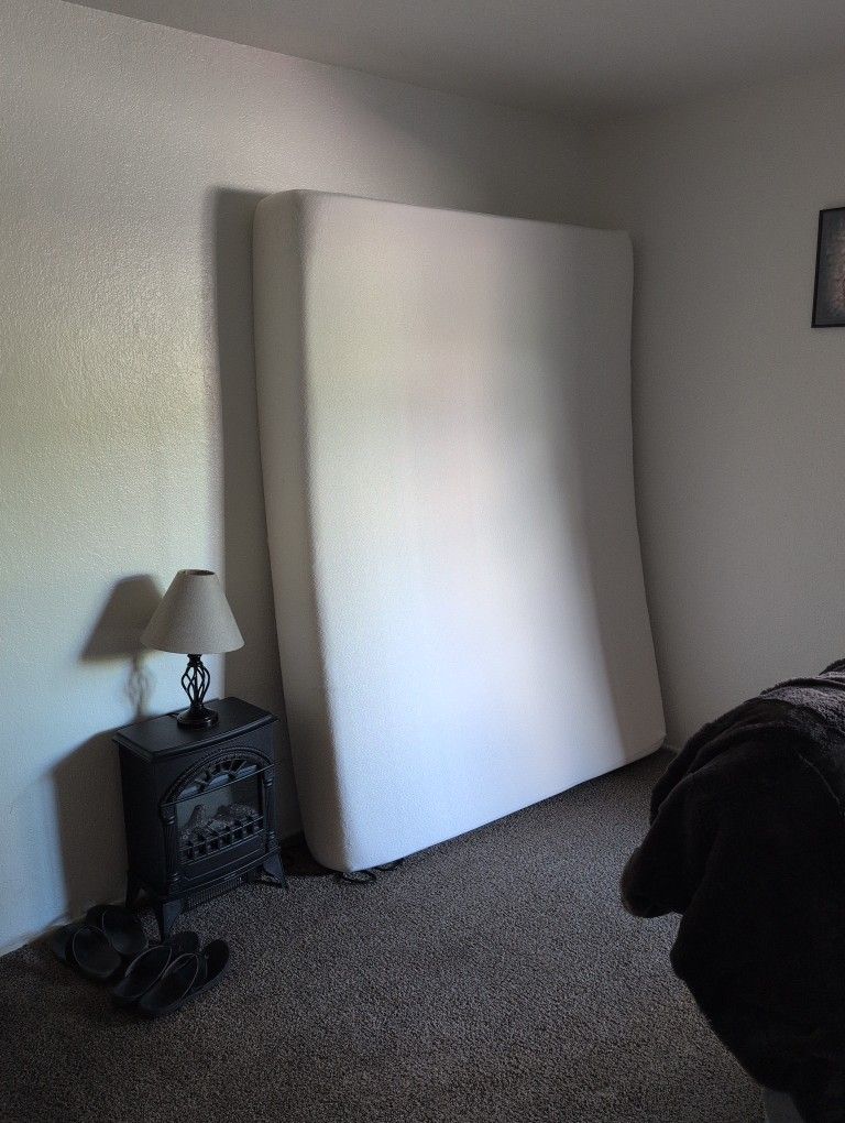 Queen Size Bed