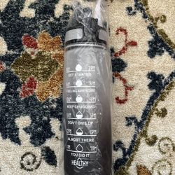 27 oz Motivational Water Bottle – Time Marker Hydration Bottle with Straw & Carrying Strap