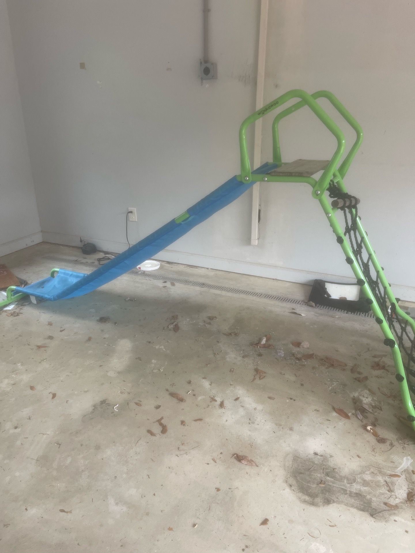 WONKAWOO 5 foot stand alone slide