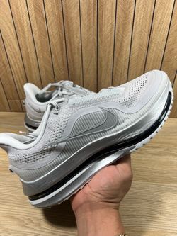 Nike Pegasus premium grey