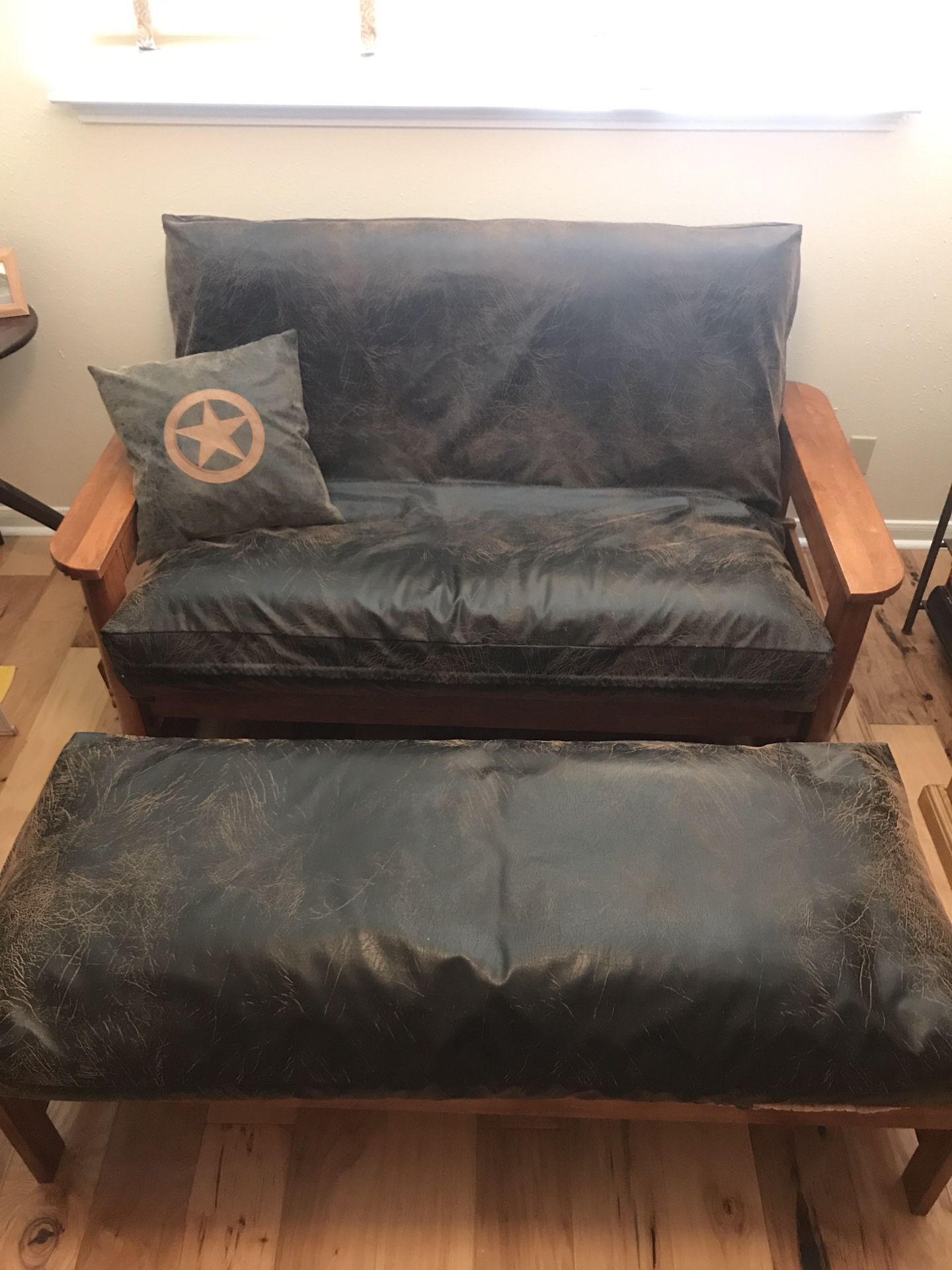 Love seat/ottoman /Futon Solid Wood & Leather